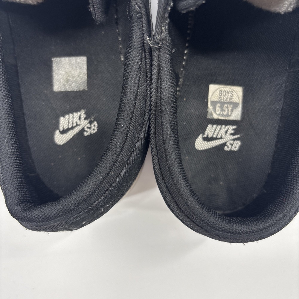 Nike Sb Black & White Stefan Janoski Trainers Boys 6.5 Youth Hook & Loop Closure - Picture 7 of 9